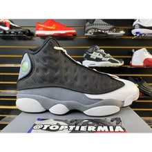Load image into Gallery viewer, air jordan 13 black flint sz 8.5
