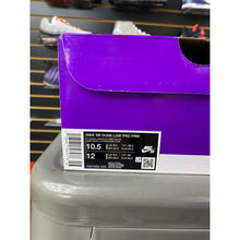 Load image into Gallery viewer, NIKE SB LOW VERDUGO MOUNTAIN SZ 10.5 BRAND NEW
