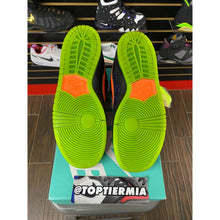 Load image into Gallery viewer, NIKE SB DUK LOW NIGHT OF MISCHIEF HALLOWEEN  SZ 10.5
