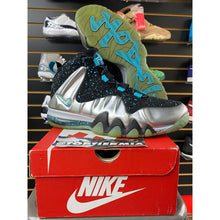 Load image into Gallery viewer, BARKLEY POSITE MAX METALLIC SILVER GAMMA BLUE SZ 10.5
