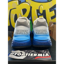 Load image into Gallery viewer, versace trigeca white grey blue sz 42eu/9us
