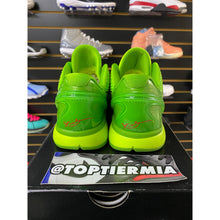 Load image into Gallery viewer, KOBE 6 PROTRO GRINCH SZ 7
