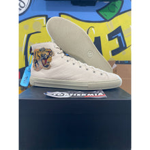 Load image into Gallery viewer, gucci leather high top tiger 2017 sz 11.5uk/12us
