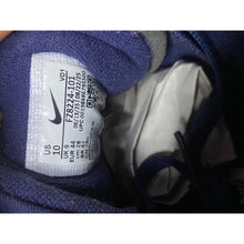 Load image into Gallery viewer, DIAMOND TURF COWBOYS SZ 10
