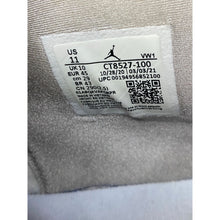 Load image into Gallery viewer, air jordan 4 oreo 2021 sz 11
