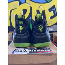 Load image into Gallery viewer, foamposite one black volt 2025 sz 9.5
