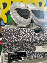 Load image into Gallery viewer, air jordan 3 green glow 2023 sz 12
