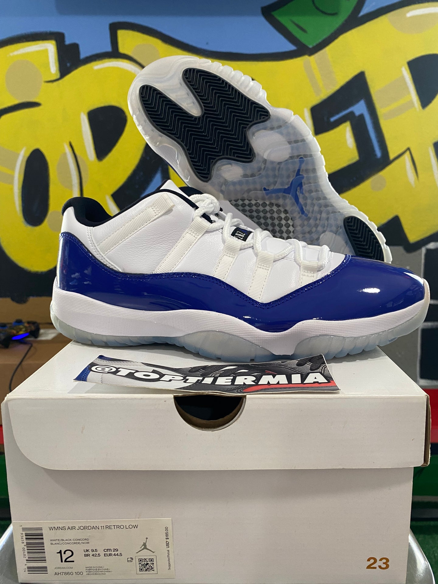 air jordan 11 low wmns white concord 2020 sz 12w/10.5m BRAND NEW