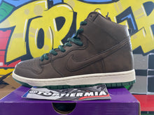 Load image into Gallery viewer, nike sb dunk high baroque brown 2021 sz 11 BRAND NEW
