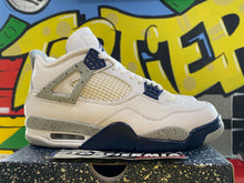 Load image into Gallery viewer, air jordan 4 midnight navy 2022 sz 10
