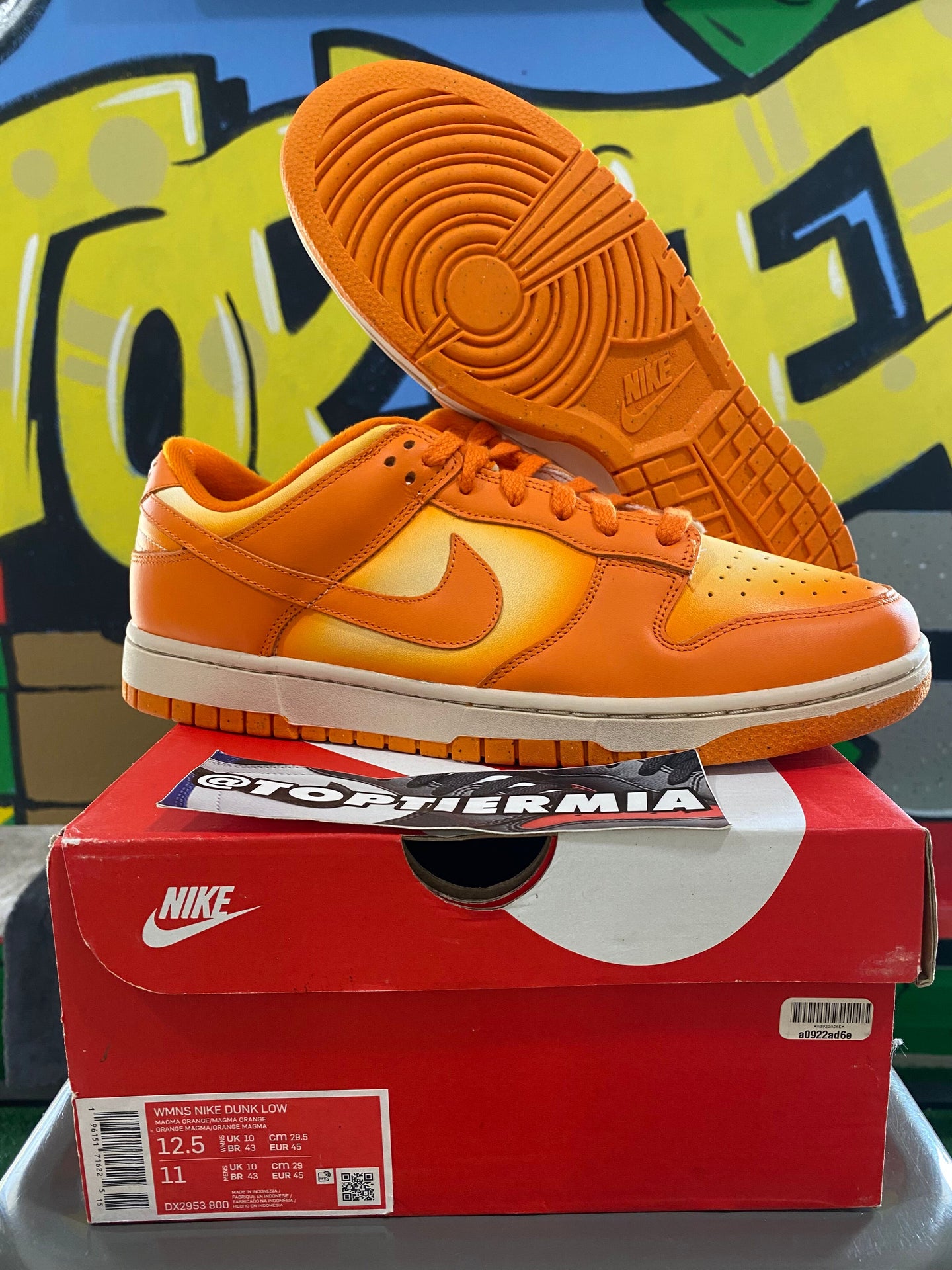 nike dunk low wmns magma orange 2022 sz 12.5w/11m BRAND NEW