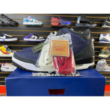 Load image into Gallery viewer, AIR JORDAN 3 X LEVIS INDIGO SZ 13 BRAND NEW

