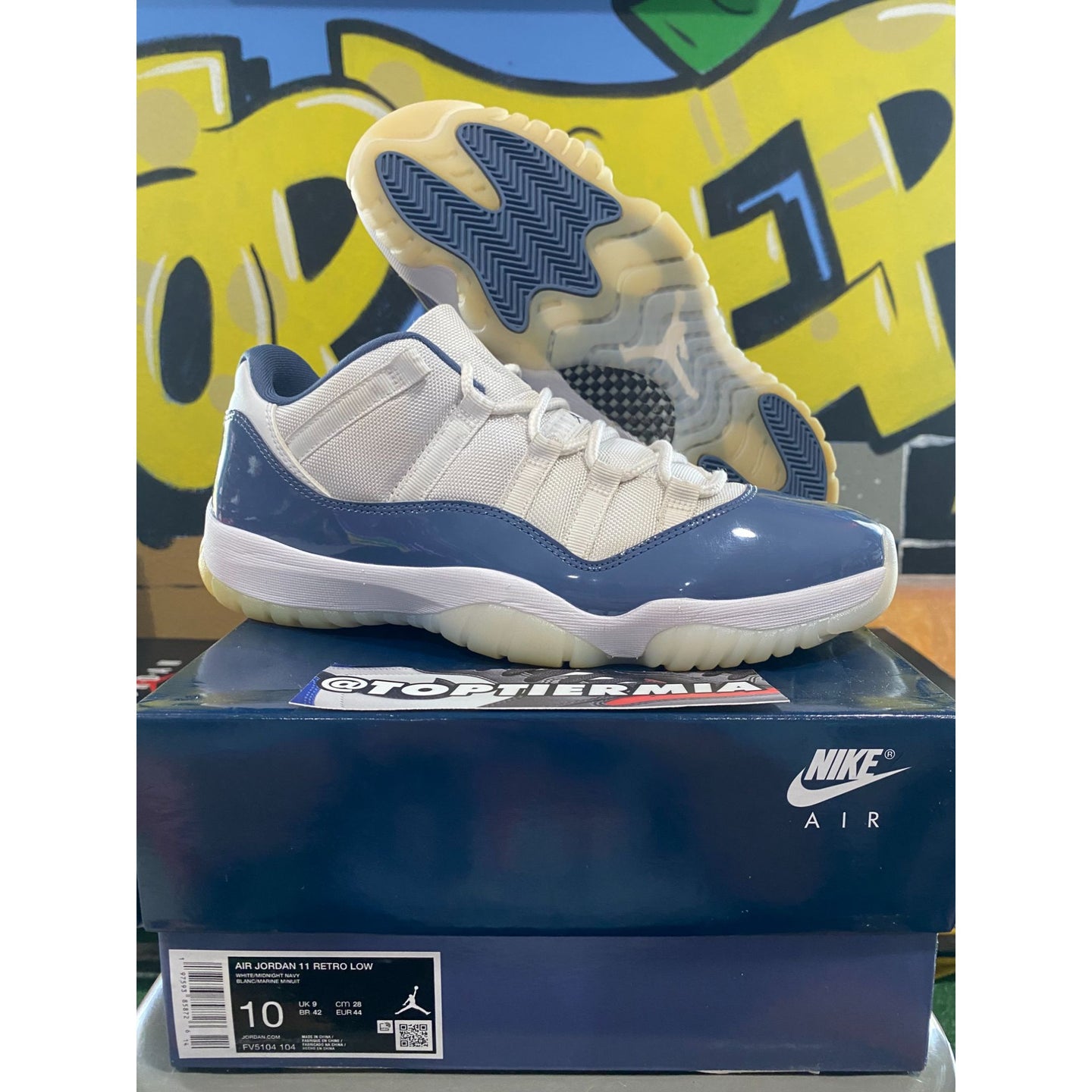 air jordan 11 low diffused blue 2024 sz 10