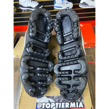 Load image into Gallery viewer, NIKE VAPORMAX OFF WHITE THE 10 SZ 11
