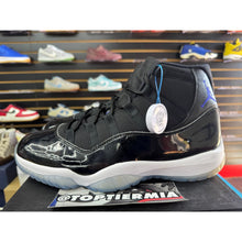 Load image into Gallery viewer, AIR JORDAN 11 SPACE JAM 2016 SZ 12 BRAND NEW
