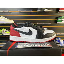 Load image into Gallery viewer, AIR JORDAN 1 LOW BLACK TOE SZ 7.5 BRAND NEW
