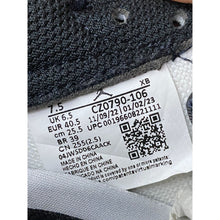 Load image into Gallery viewer, AIR JORDAN 1 LOW BLACK TOE SZ 7.5 BRAND NEW
