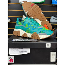 Load image into Gallery viewer, VERSACE SQUALO PALM LEAVES SZ 43
