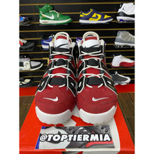 Load image into Gallery viewer, nike air moore uptempo bulls hoop pack sz 9
