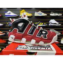 Load image into Gallery viewer, nike air moore uptempo bulls hoop pack sz 9

