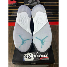 Load image into Gallery viewer, AIR JORDAN 5 GRAPE SZ 10 BRAND NEW
