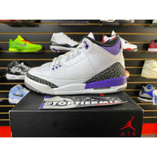 Load image into Gallery viewer, AIR JORDAN 3 DARK IRIS (GS) SZ 5
