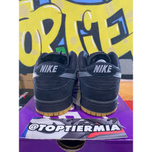Load image into Gallery viewer, nike sb dunk low fog 2021 sz 10
