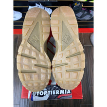 Load image into Gallery viewer, NIKE AIR HUARACHE DESERT CAMO SZ 11 BRAND NEW
