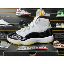 Load image into Gallery viewer, AIR JORDAN 11 GRATITUDE SZ 12

