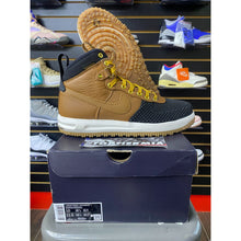 Load image into Gallery viewer, AIR FORCE 1 LUNAR DUCKBOOT ALE BROWN BLACK SZ 10
