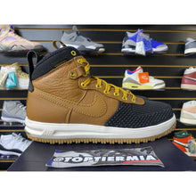 Load image into Gallery viewer, AIR FORCE 1 LUNAR DUCKBOOT ALE BROWN BLACK SZ 10
