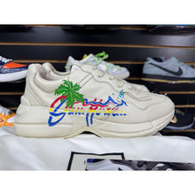 Load image into Gallery viewer, GUCCI RHYTON HAWAII SZ 9.5G / 10M
