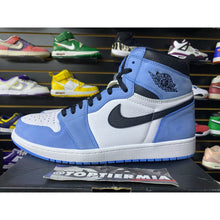 Load image into Gallery viewer, air jordan 1 high og university blue sz 13
