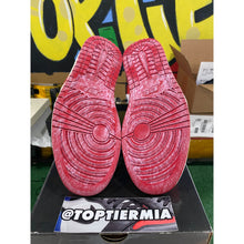 Load image into Gallery viewer, air jordan 1 high ajko chicago vintage 2010 sz 10.5 BRAND NEW
