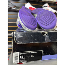Load image into Gallery viewer, nike sb dunk high dinosaur jr sz 12
