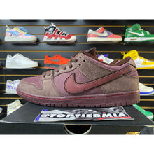Load image into Gallery viewer, nike dunk low city of love burgundy crush sz 10
