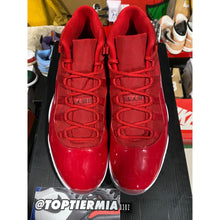 Load image into Gallery viewer, air jordan 11 win like 96 2018 sz 13
