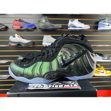Load image into Gallery viewer, FOAMPOSITE PINE GREEN SZ 12 BRAND NEW

