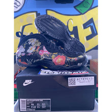 Load image into Gallery viewer, nike foamposite one floral 2019 sz 10 BRAND NEW
