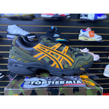 Load image into Gallery viewer, ASICS GEL1090 A BATHING APE TIGER CAMO SZ 8.5
