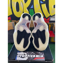 Load image into Gallery viewer, air jordan 11 72-10 2015 sz 11 BRAND NEW
