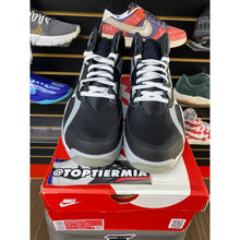 Load image into Gallery viewer, NIKE AIR TRAINER SC HIGH RAIDERS SZ 13 BRAND NEW
