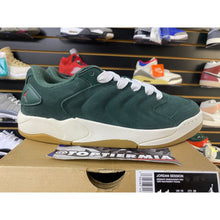 Load image into Gallery viewer, JORDAN SESSION DEEP FIR PALE IVORY SZ 11 BRAND NEW
