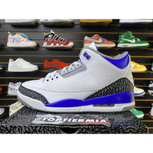 Load image into Gallery viewer, AIR JORDAN 3 RACER BLUE SZ 13
