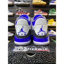 Load image into Gallery viewer, AIR JORDAN 3 RACER BLUE SZ 13
