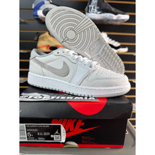 Load image into Gallery viewer, AIR JORDAN 1 LOW OG NEUTRAL GREY (GS) SZ 5Y
