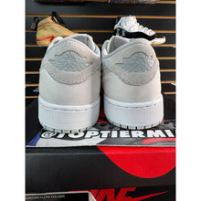 Load image into Gallery viewer, AIR JORDAN 1 LOW OG NEUTRAL GREY (GS) SZ 5Y
