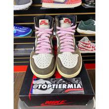 Load image into Gallery viewer, AIR JORDAN 1 X TRAVIS SCOTT MOCHA SZ 5
