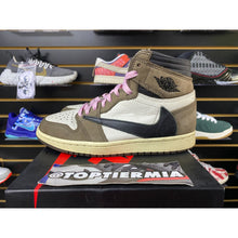 Load image into Gallery viewer, AIR JORDAN 1 X TRAVIS SCOTT MOCHA SZ 5
