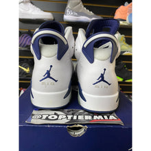 Load image into Gallery viewer, AIR JORDAN 6 MIDNIGHT NAVY SZ 10
